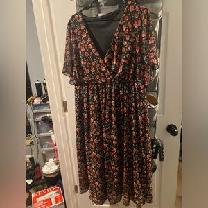 Floral pattern dress with low cut front